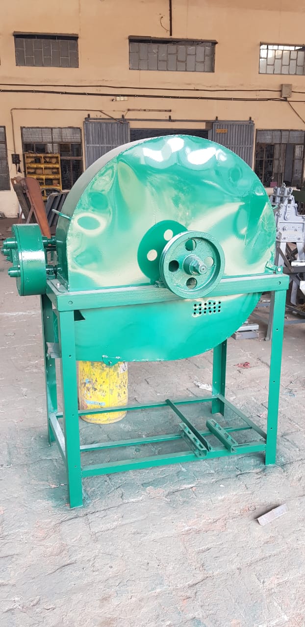 Samrat Steel Geared Chaff Cutter with Downward Blower With Straight Blades